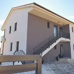 With Pool In Kornic-insel Krk 55181 شقة *